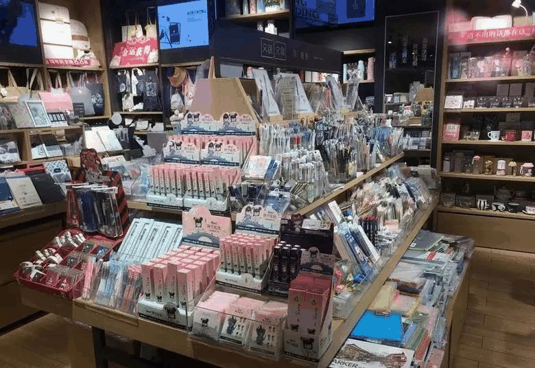 你的孩子熱衷“文具盲盒”嗎？警惕！一批中小學(xué)生正在“入坑”！